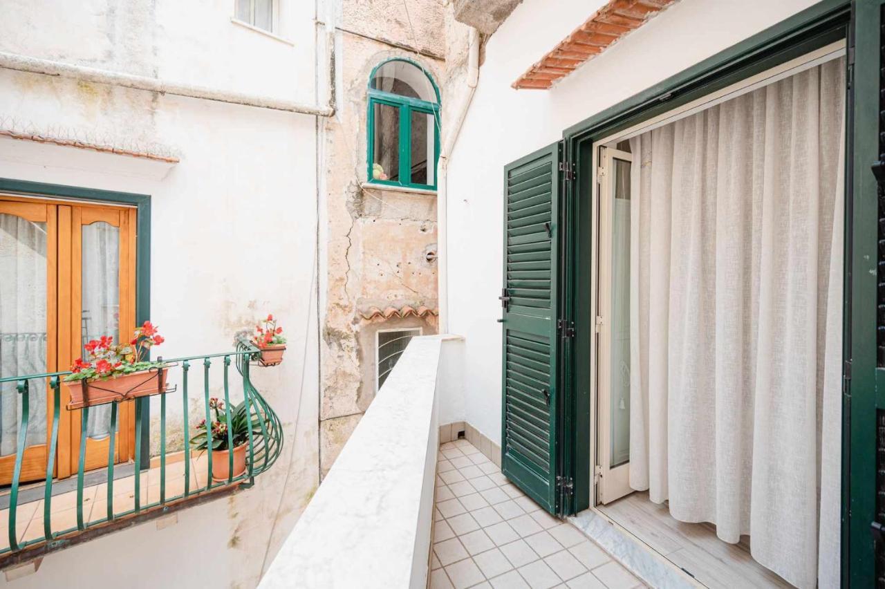 White Amalfi Centro Storico By Italianhost Appartement Buitenkant foto